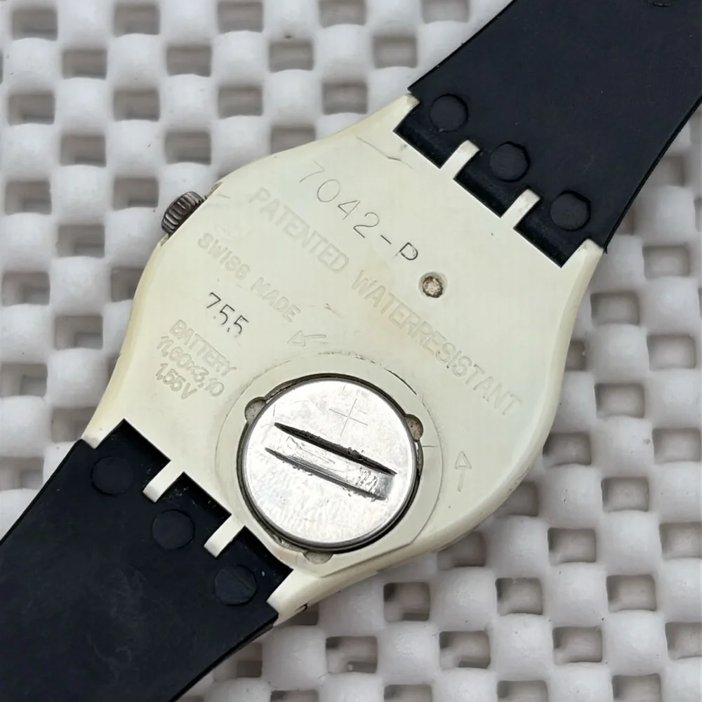 Swatch watch gw400
